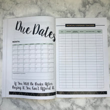 Load image into Gallery viewer, The Ultimate Financial Planner - The Your Pretty Pennies Store